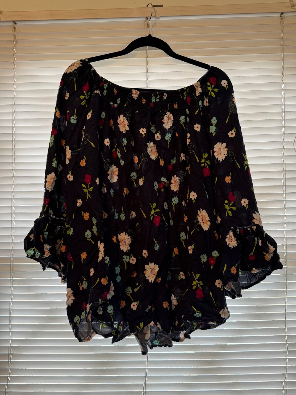 Terra & Sky Women’s Floral Off-Shoulder Peasant Top Size 2x (20W-22W)